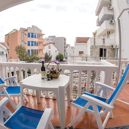 Apartments & Rooms Nikolic Будва Екстериор снимка