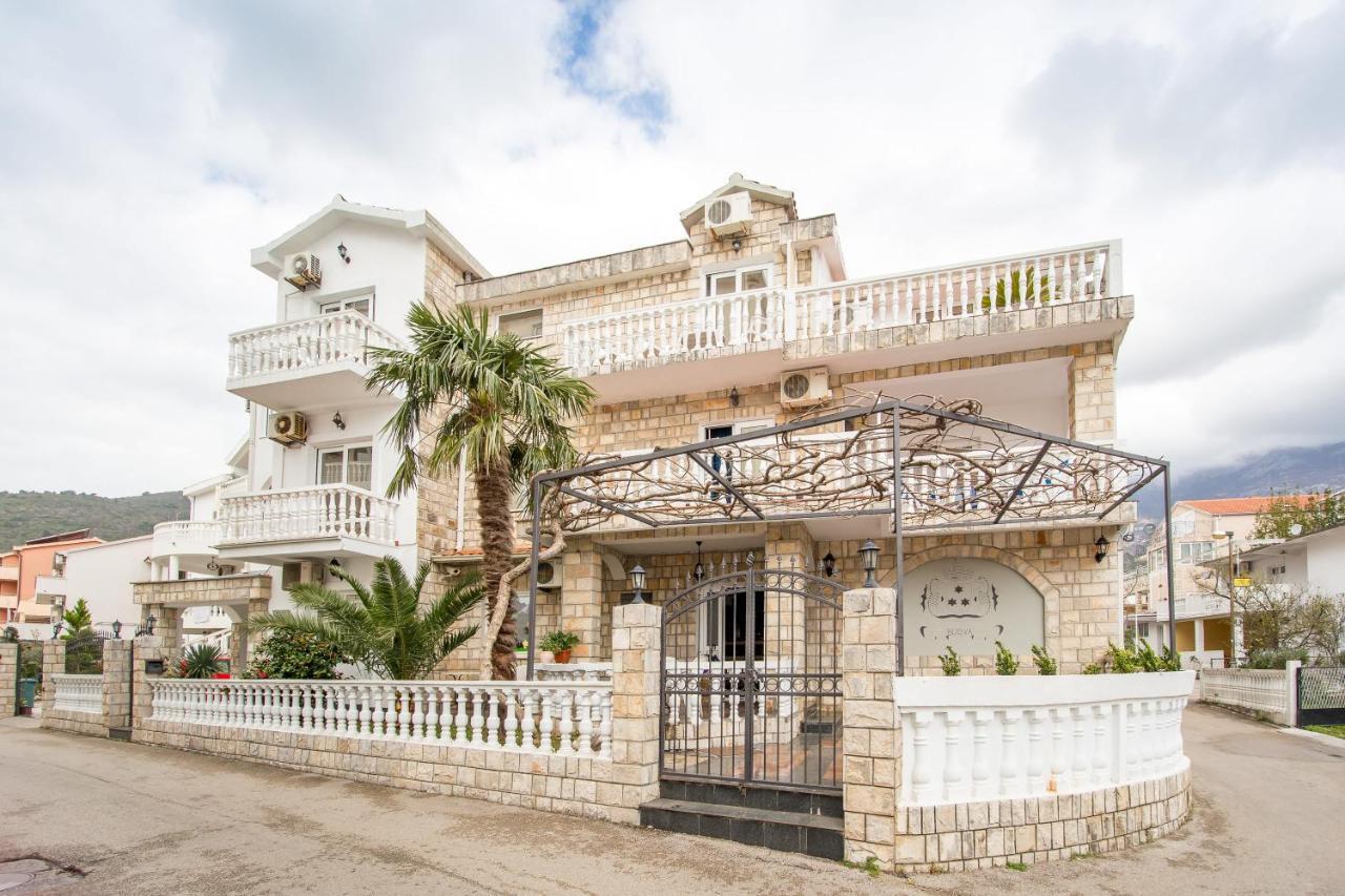 Apartments & Rooms Nikolic Будва Екстериор снимка