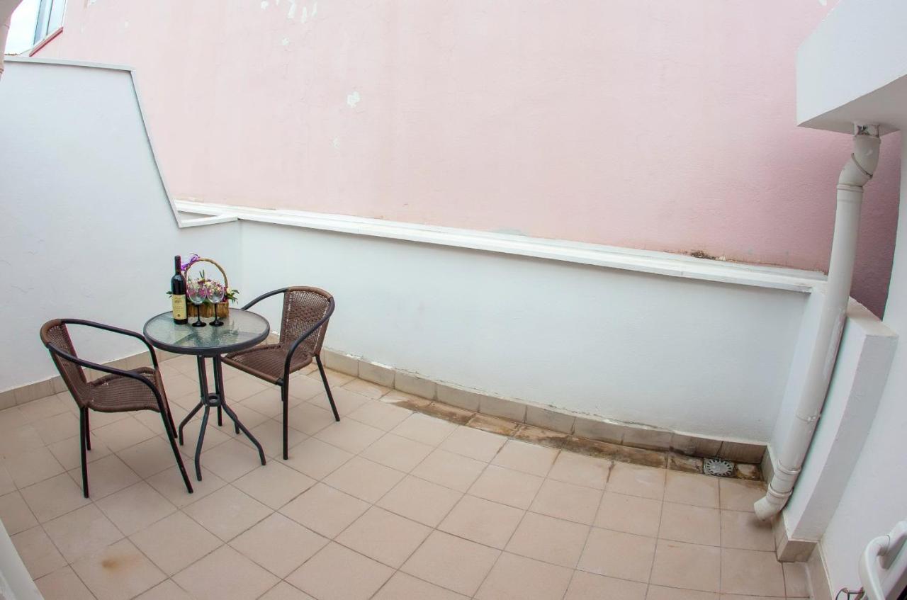 Apartments & Rooms Nikolic Будва Екстериор снимка