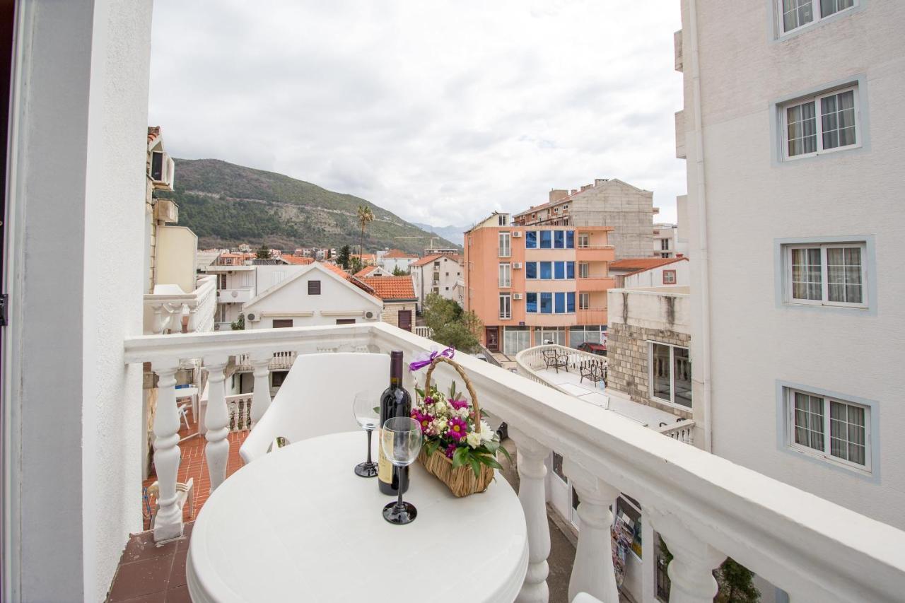 Apartments & Rooms Nikolic Будва Екстериор снимка