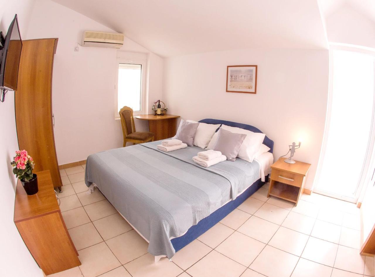 Apartments & Rooms Nikolic Будва Екстериор снимка