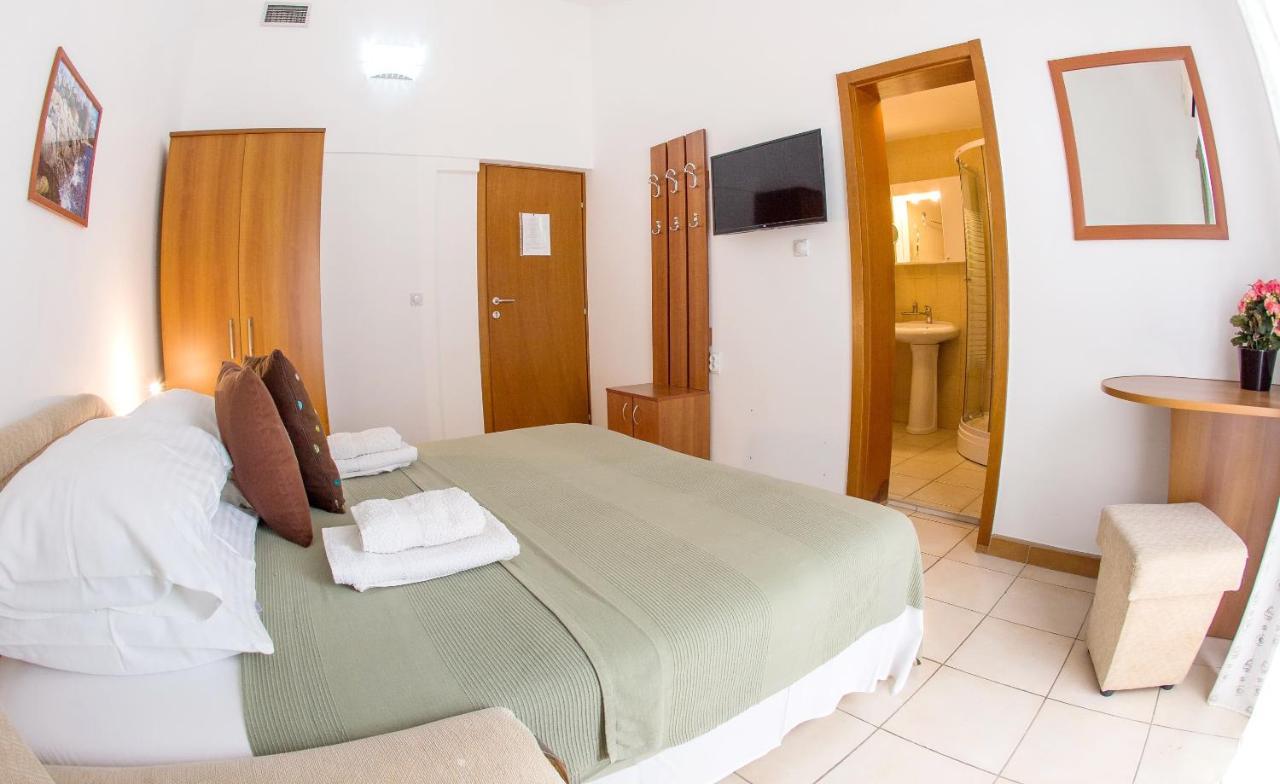 Apartments & Rooms Nikolic Будва Екстериор снимка